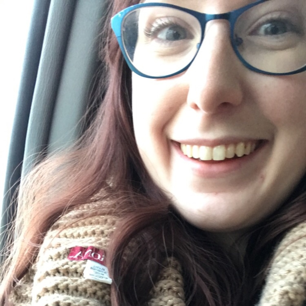 Meet your Posher, Claire